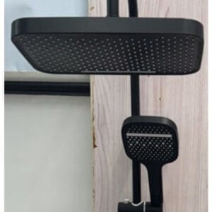 Каскаден душ комплект Black SL-1211HDB с черен дизайн, душ слушалка и обилна струя вода.