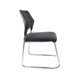 Посетителски стол SK256, черен стол за офис с дамаска, идеален за чакалня и уютни срещи.