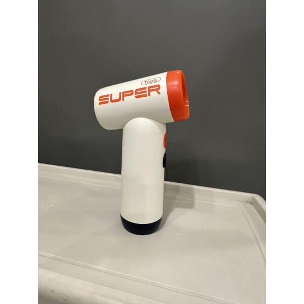 Преносим вентилатор Super, 40W, 12.3 x 13.8 x 3.8 см Преносим вентилатор Super, 40W, 12.3 x 13.8 x 3.8 см