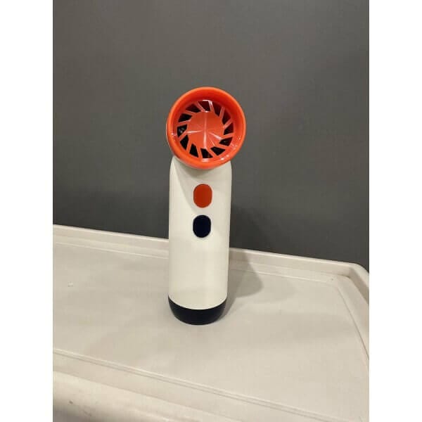 Преносим вентилатор Super, 40W, 12.3 x 13.8 x 3.8 см Преносим вентилатор Super, 40W, 12.3 x 13.8 x 3.8 см