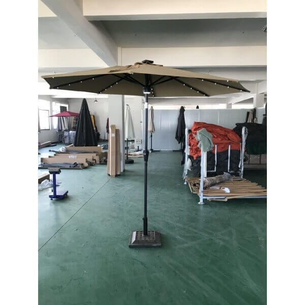 Градински чадър с осветление и говорител UMB-1902 / 270см Градински чадър с осветление и говорител UMB-1902 / 270см