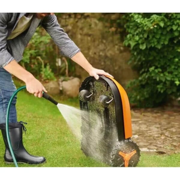 Робот косачка Worx Landroid WR147E.1 за 1000 м² Робот косачка Worx Landroid WR147E.1 за 1000 м²