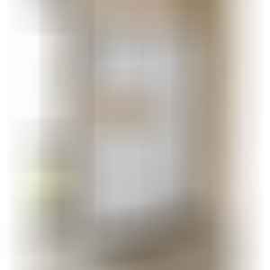 Шкаф за баня Makena Астор с LED огледало, водоустойчив горен шкаф с LED осветление в бял цвят.