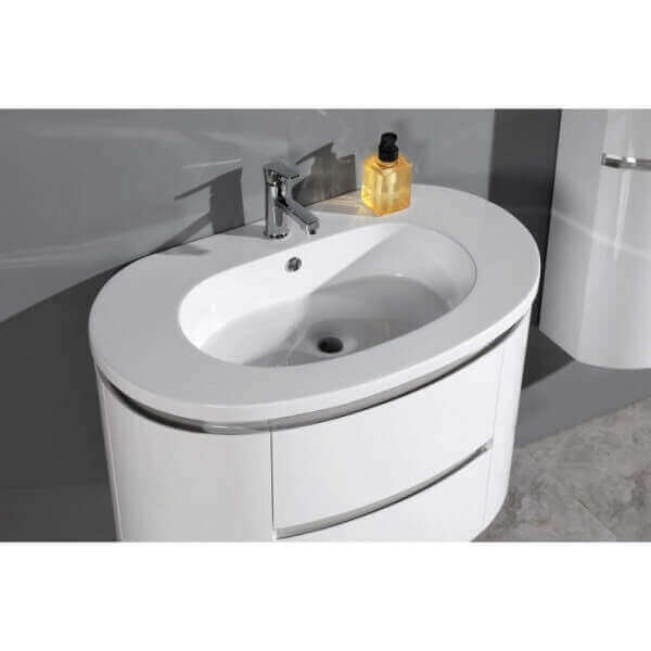 Комплект шкафове за баня с мивка и огледало Makena 5807 Комплект шкафове за баня с мивка и огледало Makena 5807