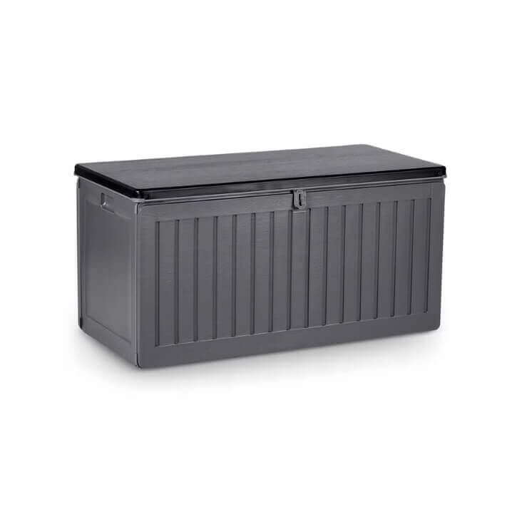 Градински аксесоари – ракла, кош и стойка за инструменти в двор